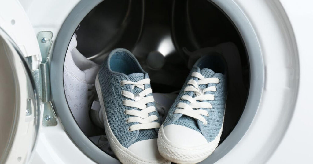 how to clean canvas shoes by Machine Washing