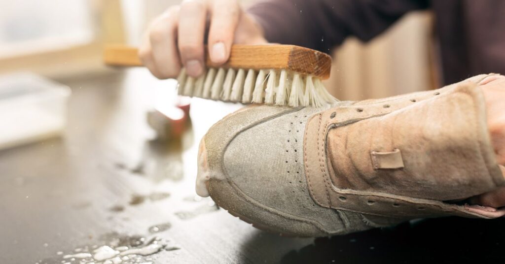 Deep cleaning white shoe